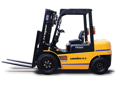 С(KOMATSU)